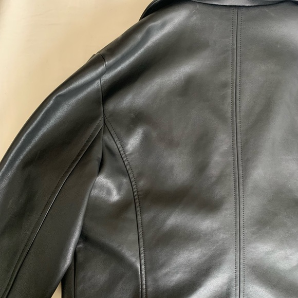 Dynamite Cropped Leather Jacket - Picture 3 of 3